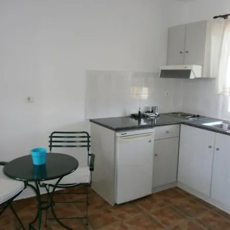 Apartament Casa Elea Nausa