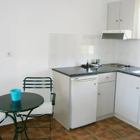 Casa Elea Nausa